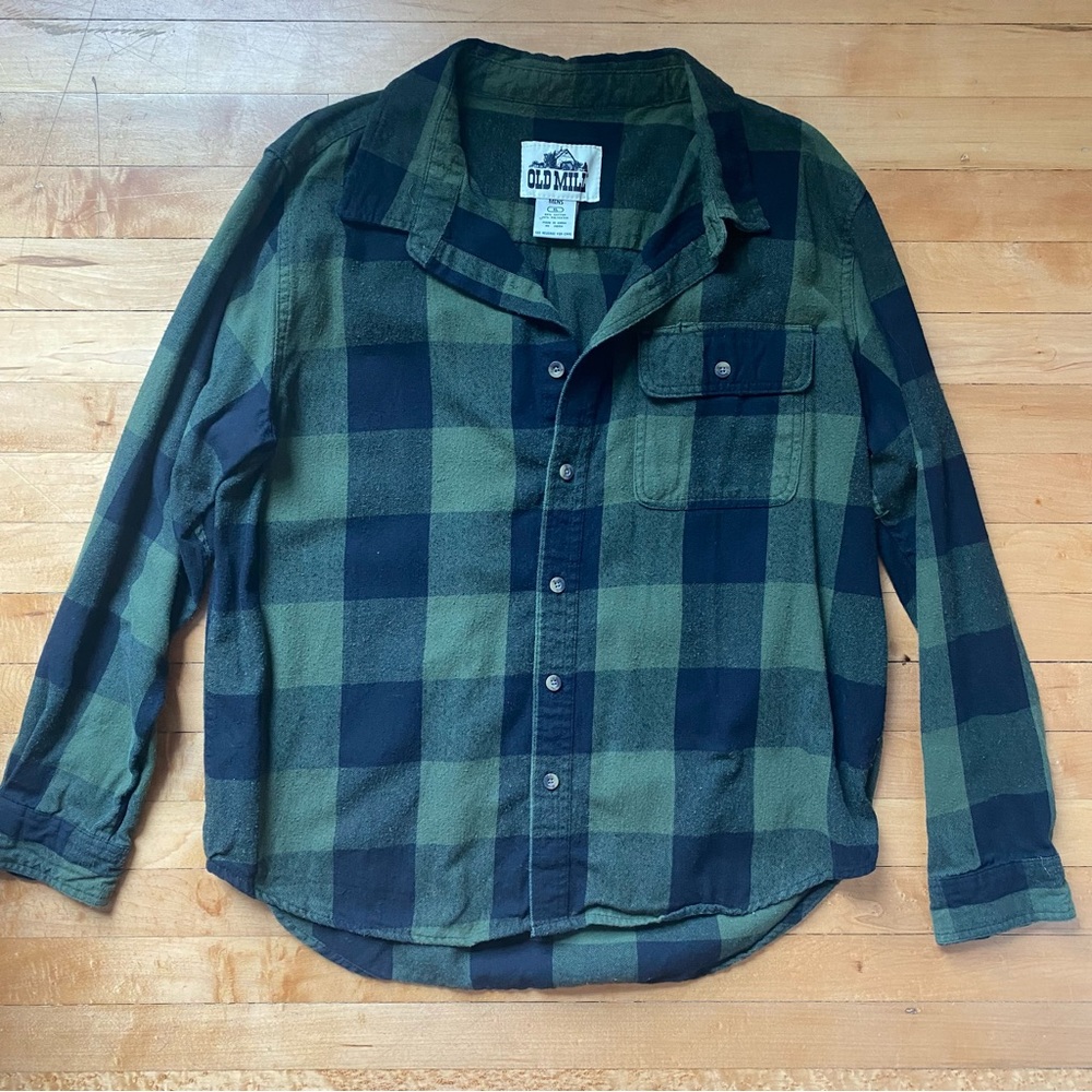 Oversized “Minnesota” flannel
